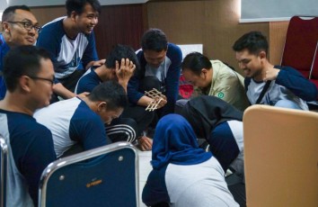 PLN - Sektor Pembangkit Tello Makassar - Motivator Indonesia __-6
